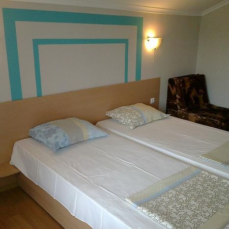 Guest Rooms Rusalka Kranevo Exterior photo